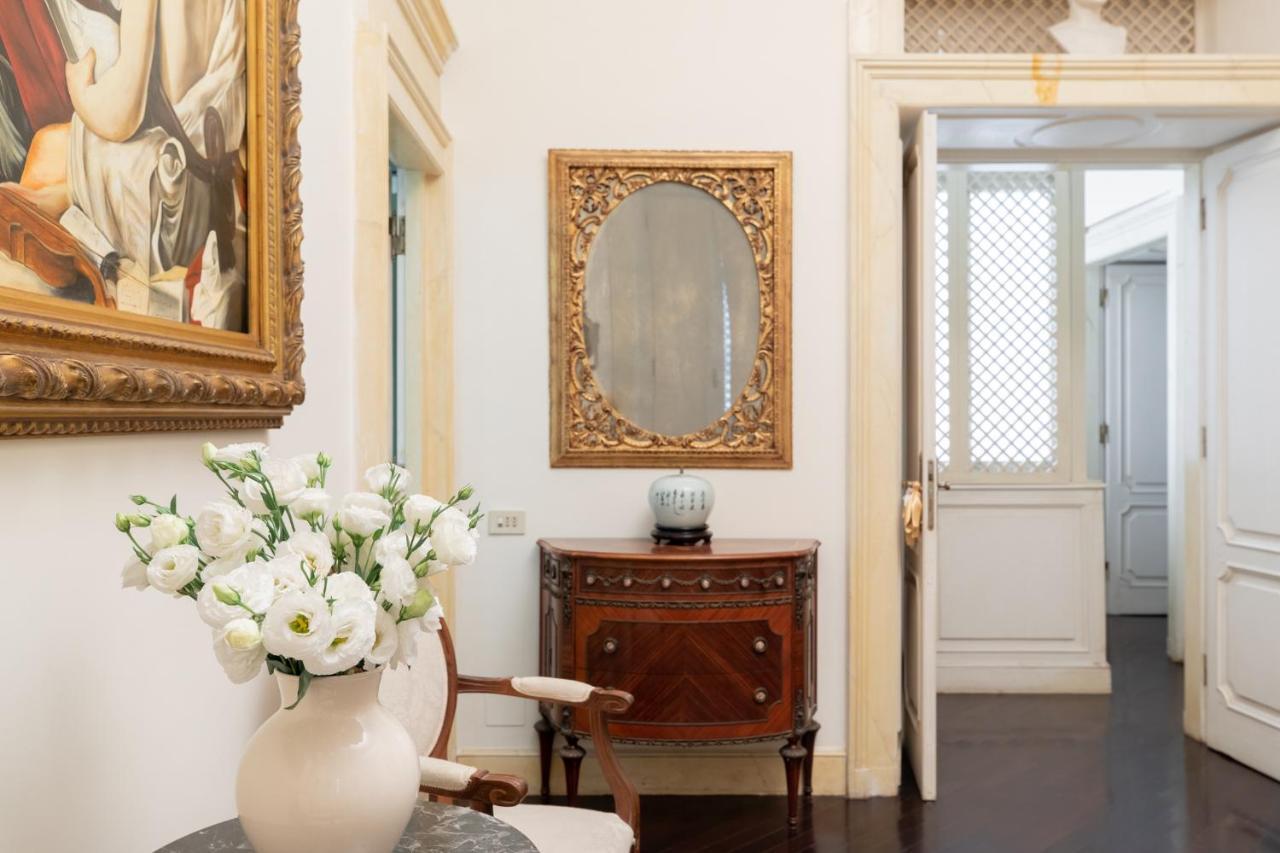 ローマIflat Spanish Steps Luxury And Historical Aptアパートメント エクステリア 写真